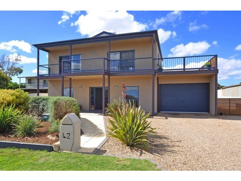 42 McLeod Road, Middleton SA 5213