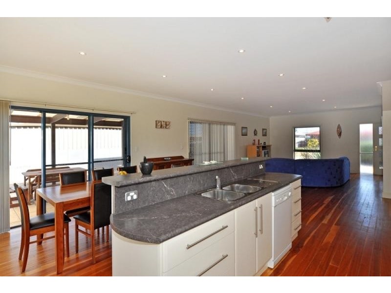 42 McLeod Road, Middleton SA 5213