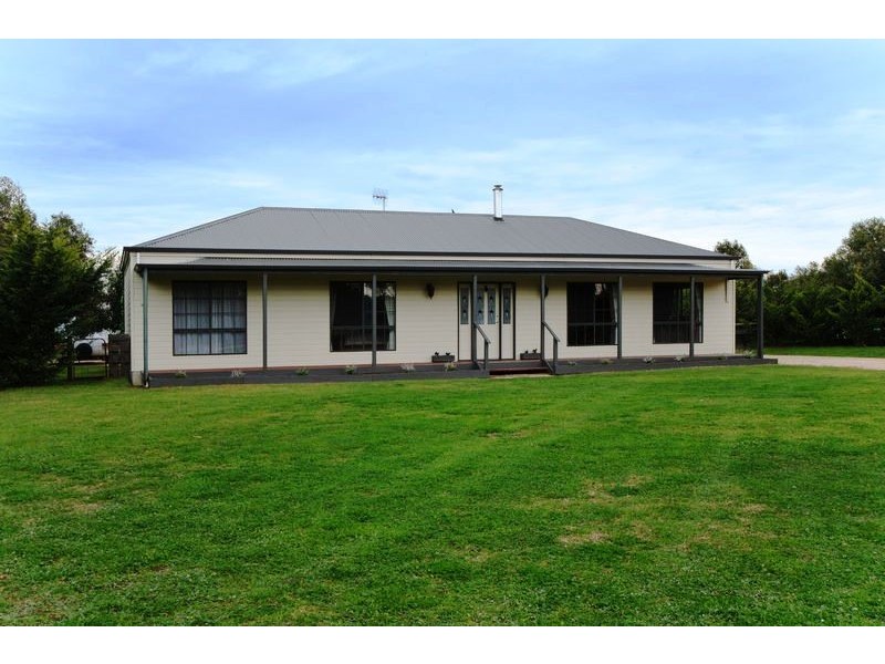 11 Corio Terrace, Goolwa SA 5214