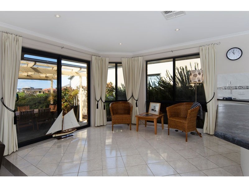 64 Providence Place, Hindmarsh Island SA 5214