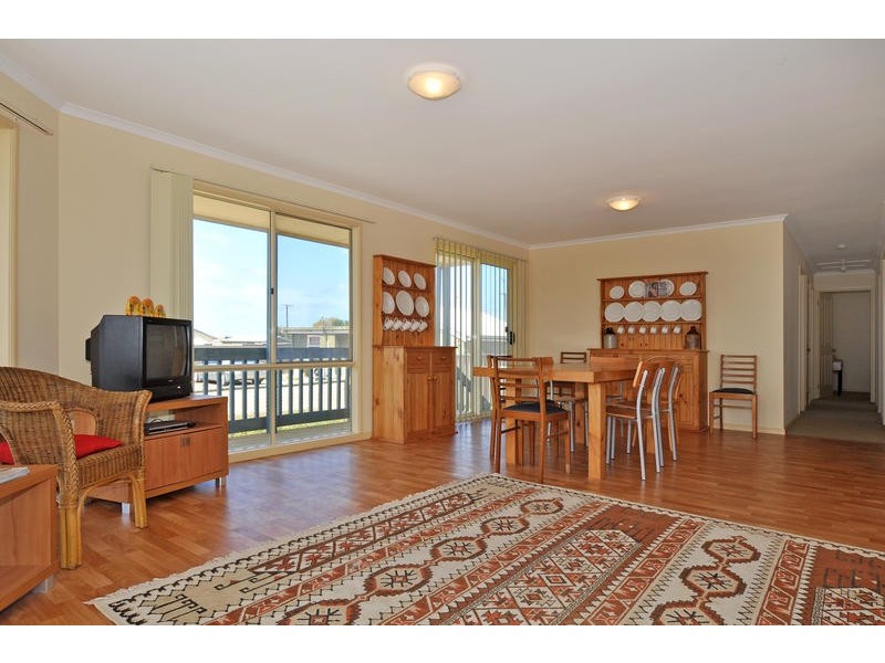 98 Mundoo Channel Drive, Hindmarsh Island SA 5214