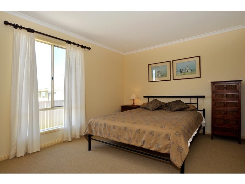 98 Mundoo Channel Drive, Hindmarsh Island SA 5214