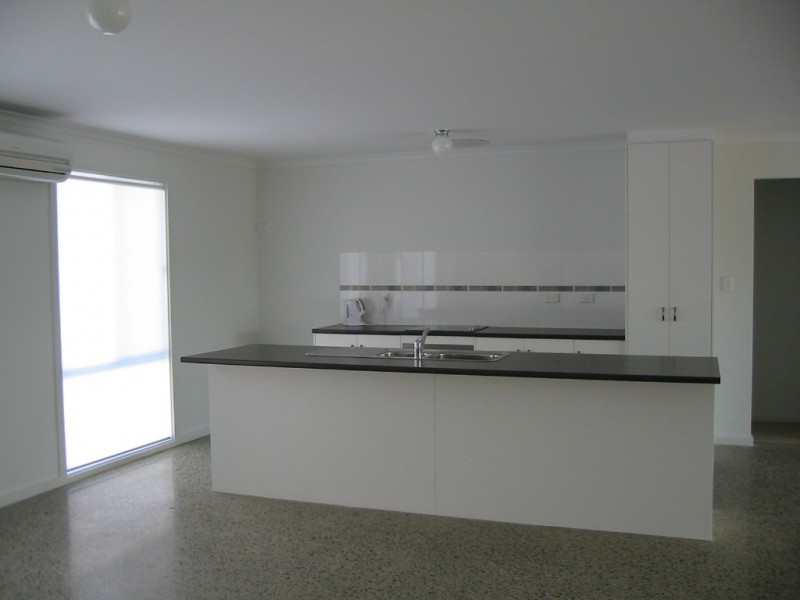 17 Cave Street, Goolwa Beach SA 5214