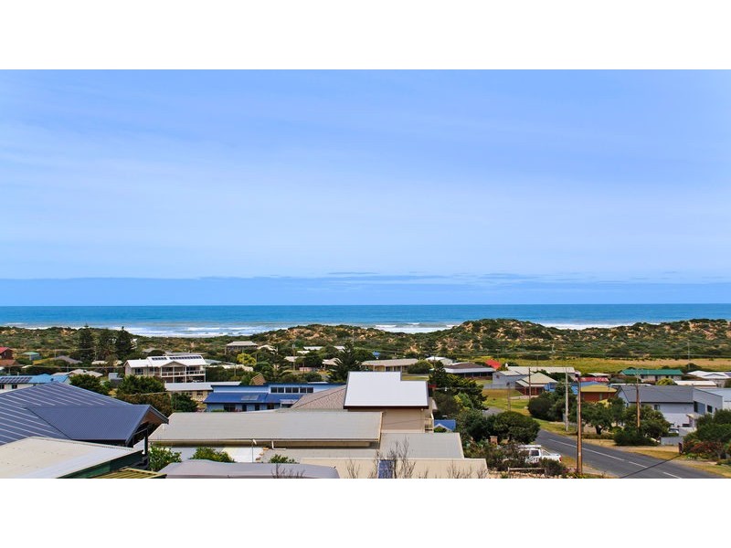 32 Bradford Road, Goolwa Beach SA 5214