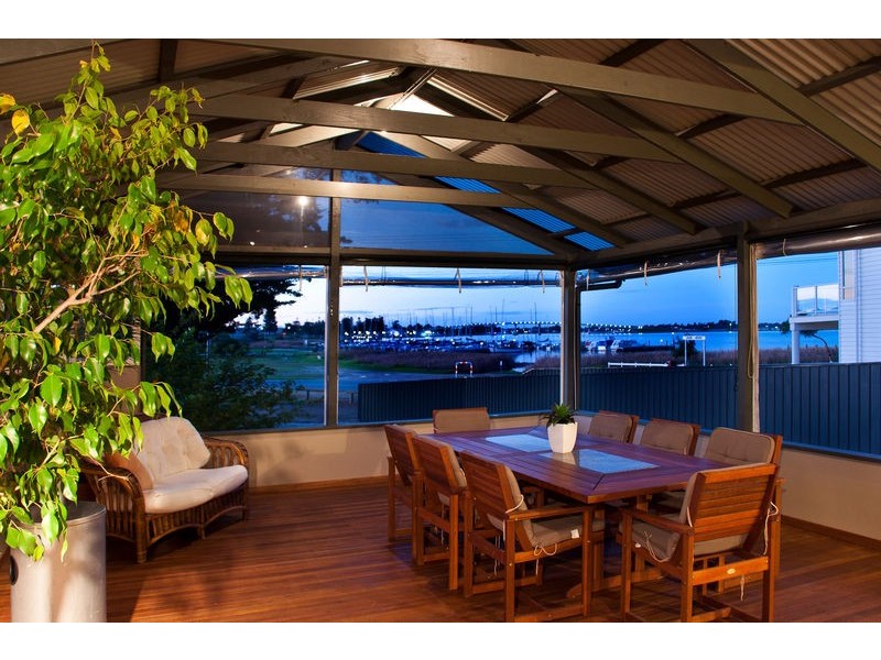 1A Riverside Drive, Goolwa South SA 5214