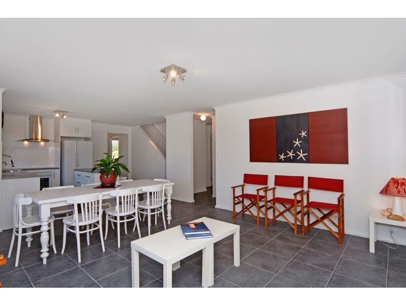 24 Bradford Road, Goolwa Beach SA 5214