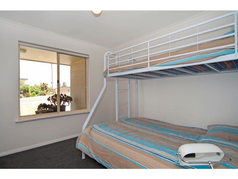 24 Bradford Road, Goolwa Beach SA 5214