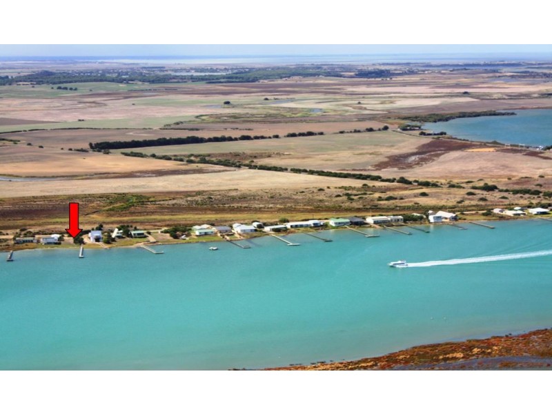 61 Goolwa Channel Drive, Hindmarsh Island SA 5214