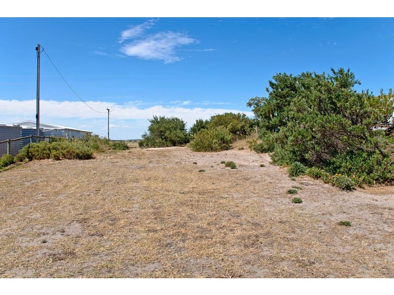61 Goolwa Channel Drive, Hindmarsh Island SA 5214