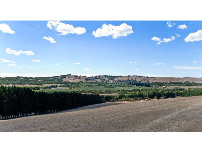 1138B Nangkita Road, Tooperang SA 5255