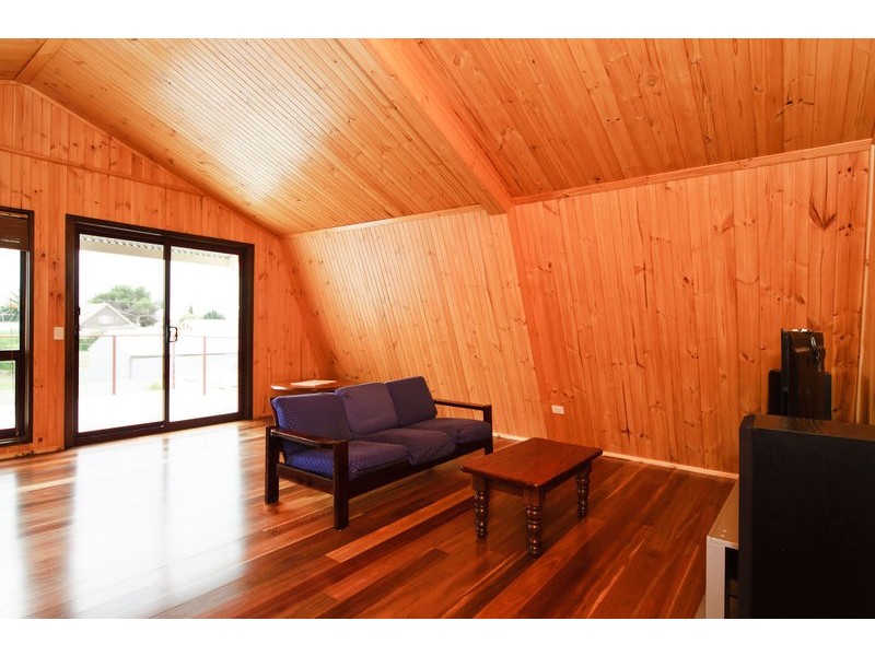 68 Edison Street, Hindmarsh Island SA 5214