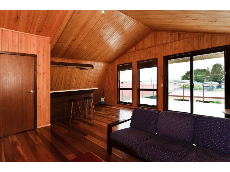 68 Edison Street, Hindmarsh Island SA 5214