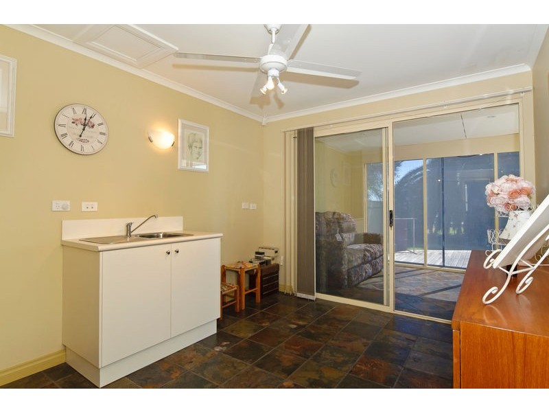 6 Edison Street, Hindmarsh Island SA 5214