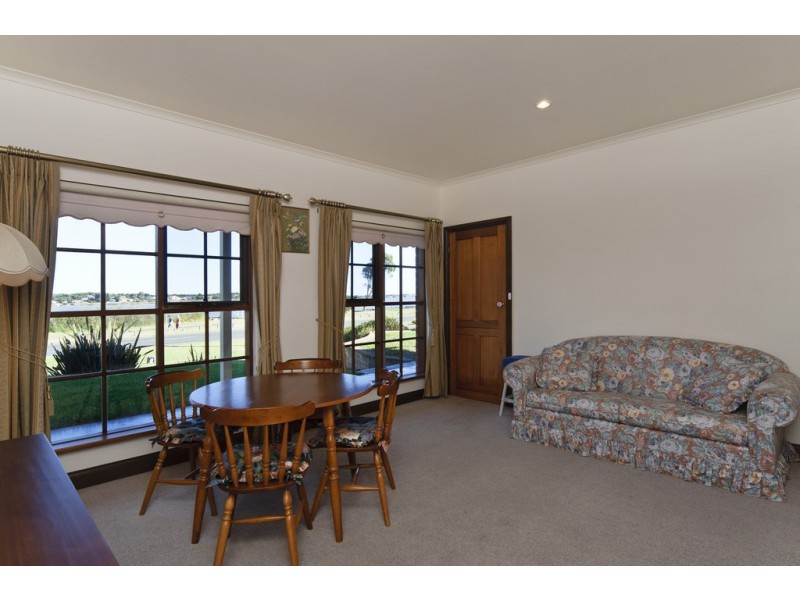 82 Liverpool Road, Goolwa North SA 5214