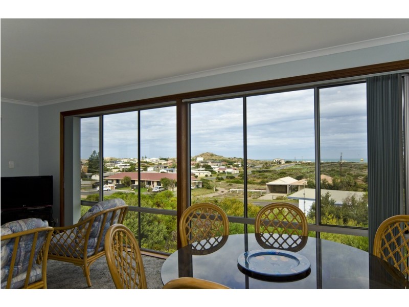 6 Aldam Avenue, Goolwa Beach SA 5214