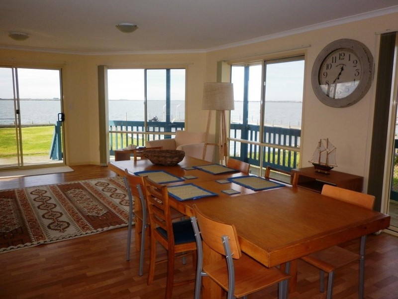 51 Mundoo Channel Drive, Hindmarsh Island SA 5214