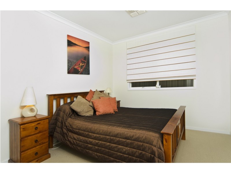 5 Blanche Parade, Hindmarsh Island SA 5214