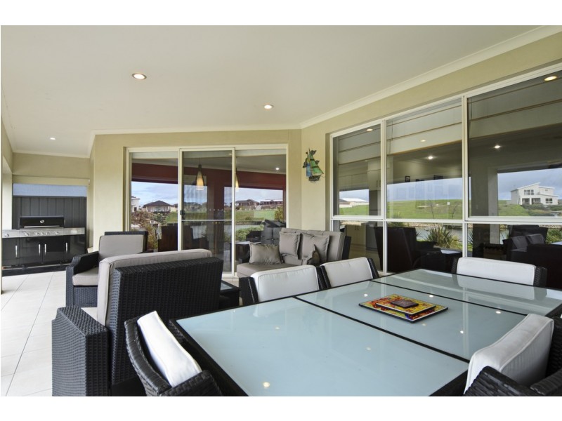 5 Blanche Parade, Hindmarsh Island SA 5214