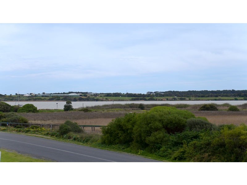 7 Barrage Road, Goolwa South SA 5214