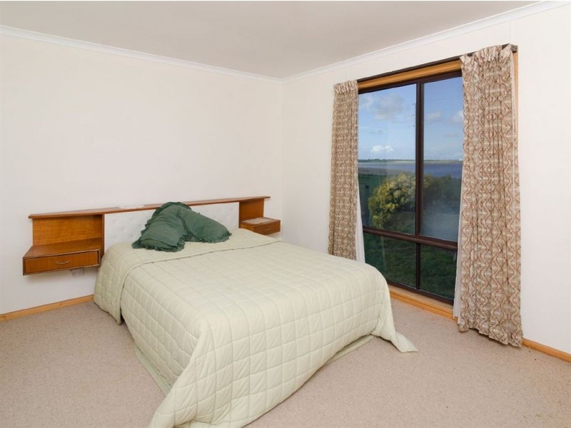 81 Sterling Downs Road, Currency Creek SA 5214