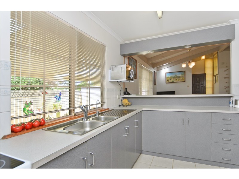 8 Osborne Street, Goolwa North SA 5214