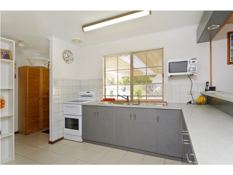 8 Osborne Street, Goolwa North SA 5214