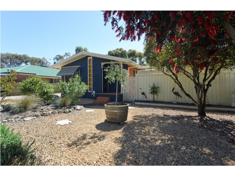 8 Osborne Street, Goolwa North SA 5214