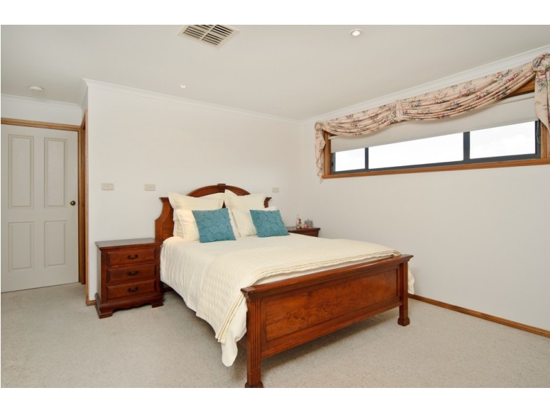 55 Prince Alfred Parade, Hindmarsh Island SA 5214