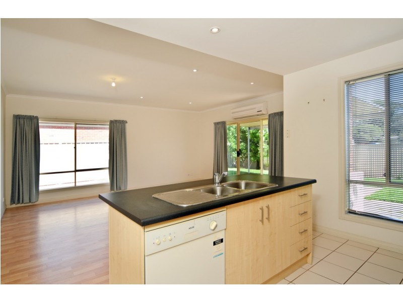 2/136A Fenchurch Street, Goolwa SA 5214