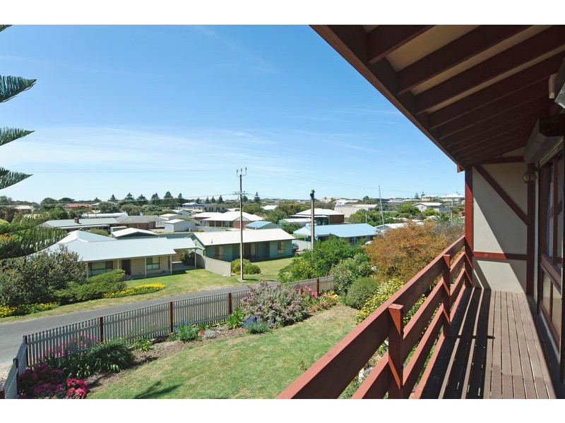 13 Simpson Street, Goolwa Beach SA 5214