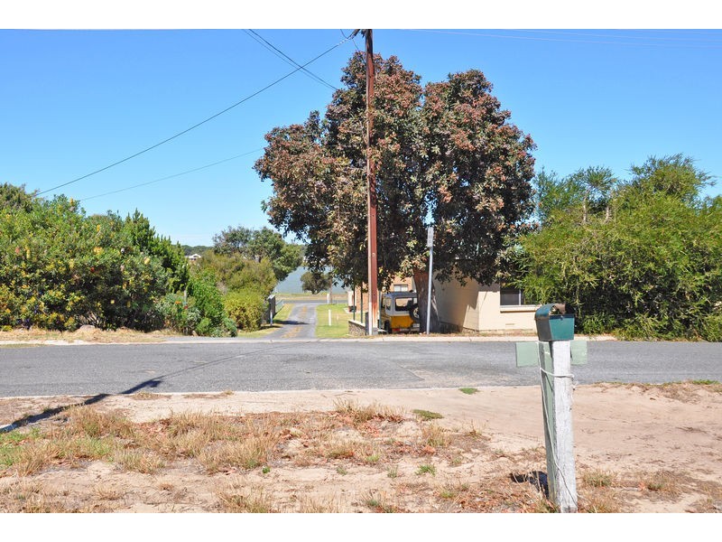 10 Murray Street, Goolwa North SA 5214