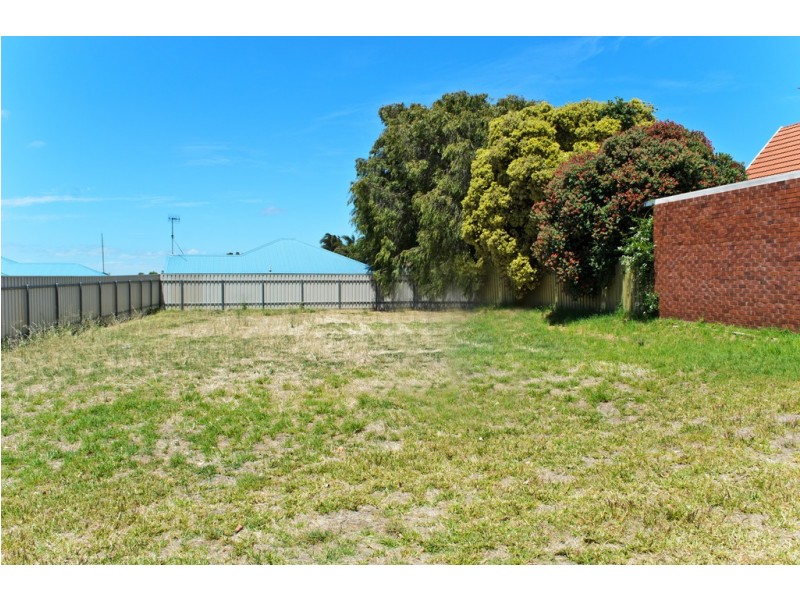 2 Burt Avenue, Goolwa North SA 5214