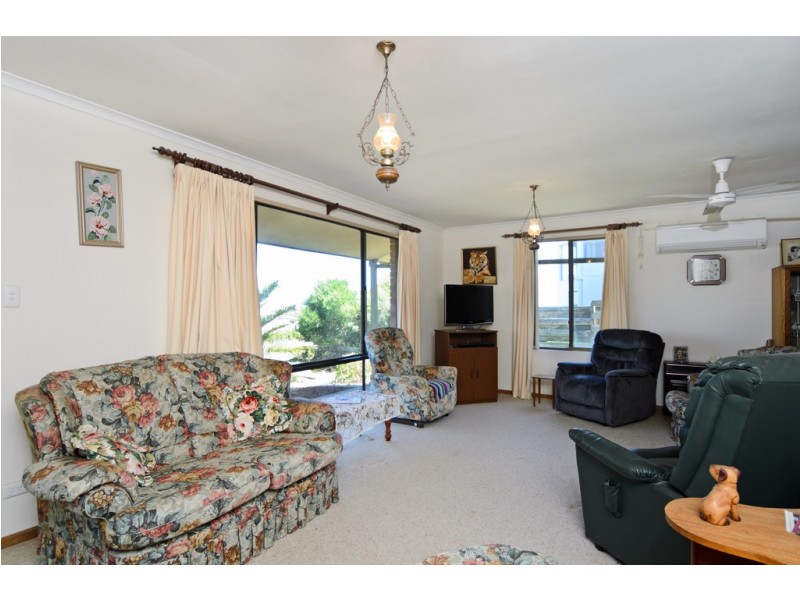 1 Corcoran Avenue, Goolwa Beach SA 5214