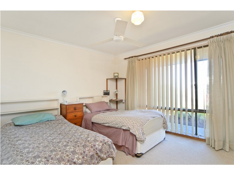 1 Corcoran Avenue, Goolwa Beach SA 5214