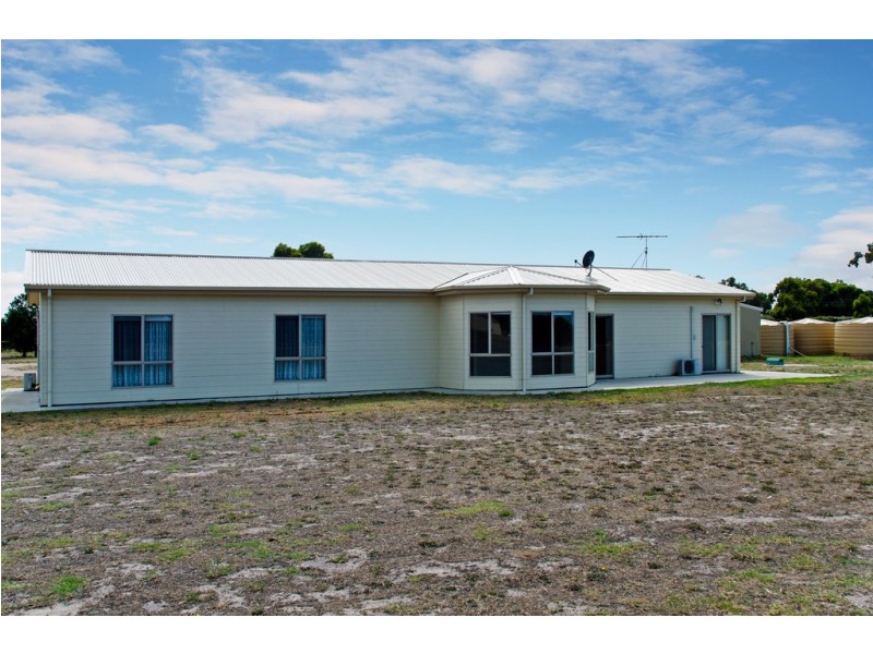 104 Main Road, Finniss SA 5255