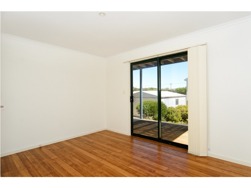 1 Gordon Street, Goolwa Beach SA 5214