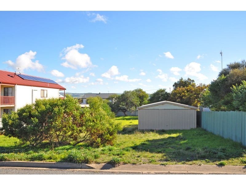 5 Gordon Street, Goolwa Beach SA 5214