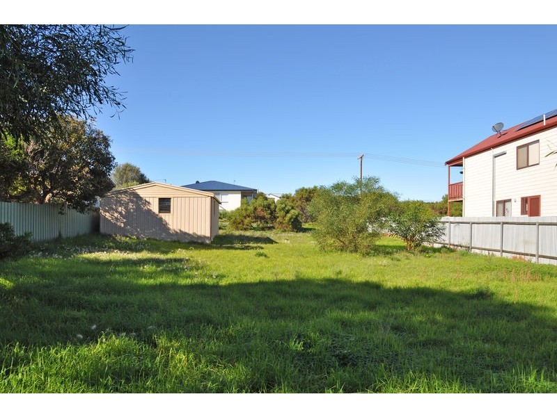 5 Gordon Street, Goolwa Beach SA 5214