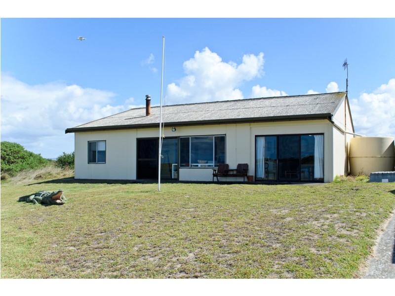10 Mills Road, Hindmarsh Island SA 5214