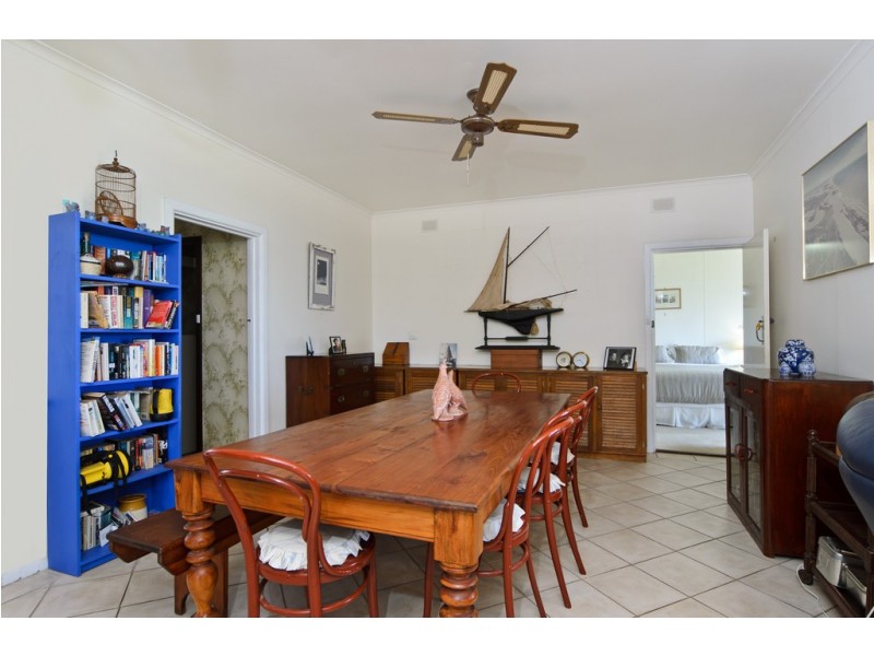 10 Mills Road, Hindmarsh Island SA 5214