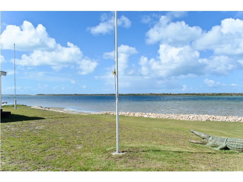 10 Mills Road, Hindmarsh Island SA 5214