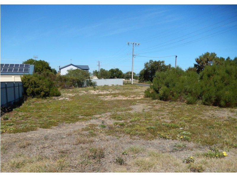 16 Aldam Avenue, Goolwa Beach SA 5214
