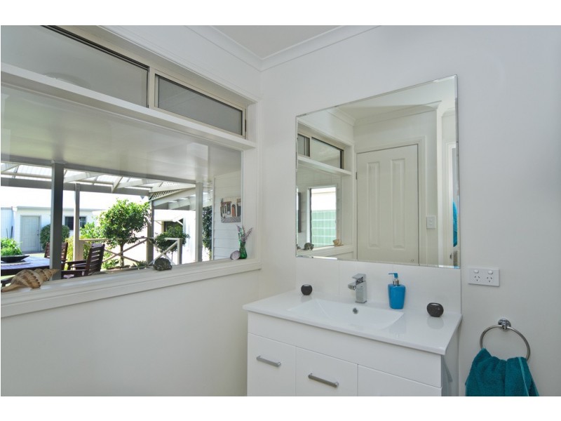 42 Newell Avenue, Middleton SA 5213