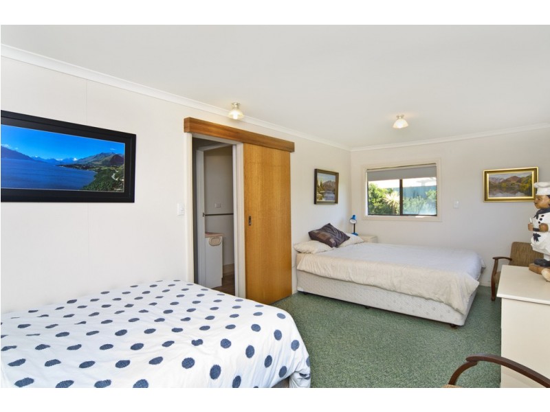 42 Newell Avenue, Middleton SA 5213