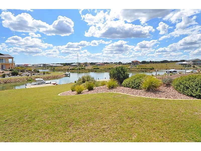 163 Excelsior Parade, Hindmarsh Island SA 5214