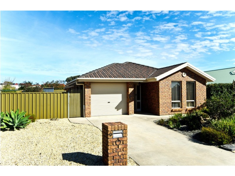 9 Ann Court, Goolwa Beach SA 5214