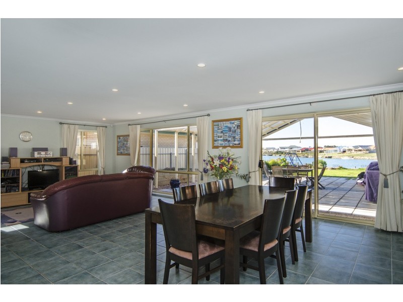 66 Providence Place, Hindmarsh Island SA 5214