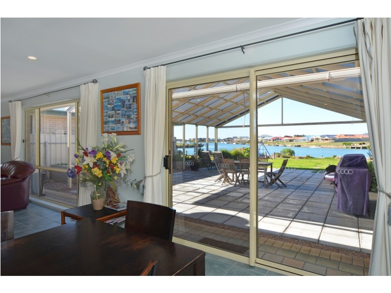 66 Providence Place, Hindmarsh Island SA 5214