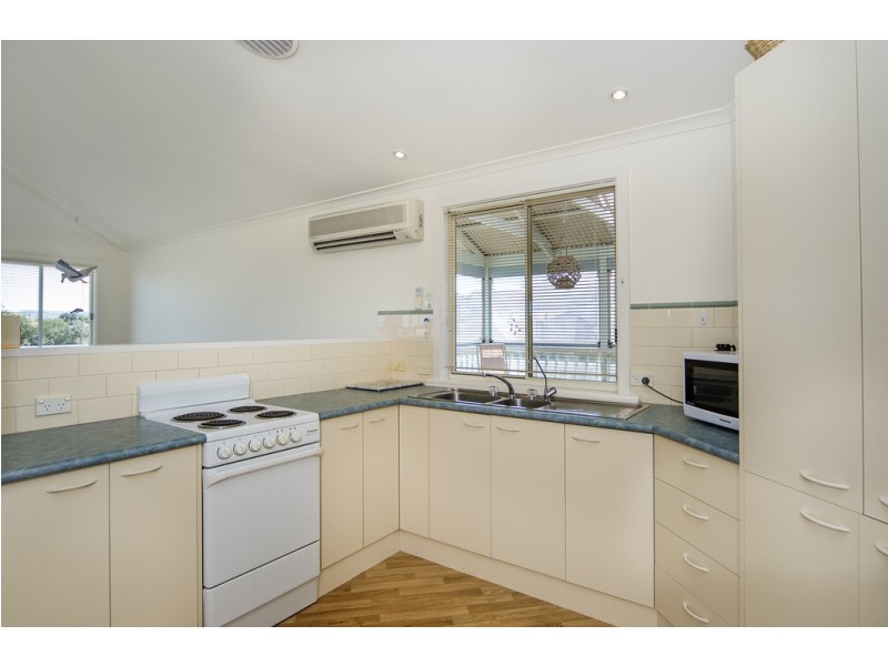 8 Hazel Street, Goolwa Beach SA 5214