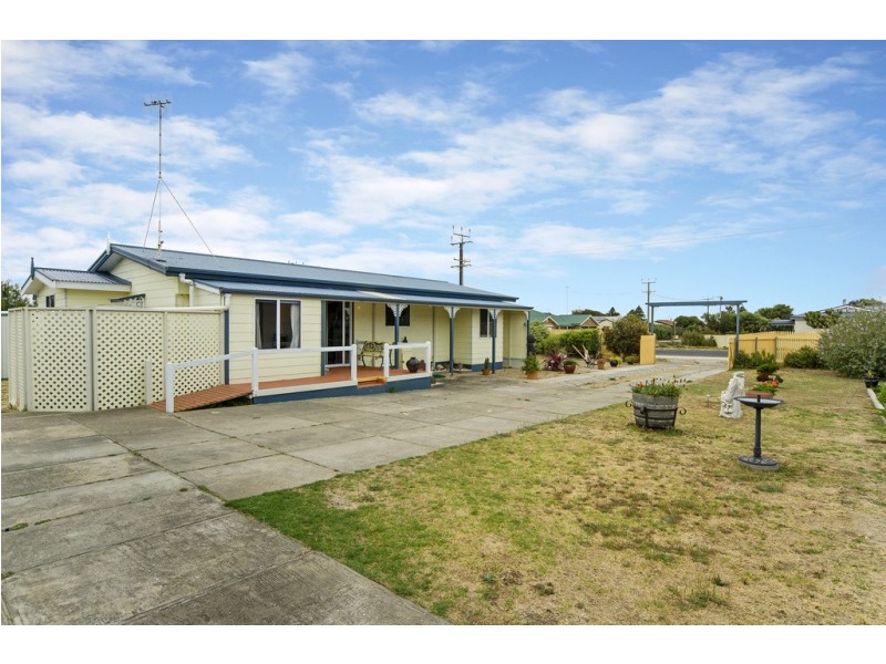 11B Beach Road, Goolwa Beach SA 5214